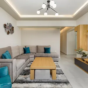 https://central-luxury-appartment.hotels-of-thessaloniki.com