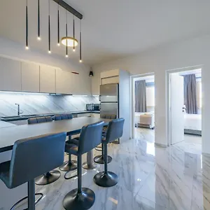  Apartment Theotokopoulos Park Renovated